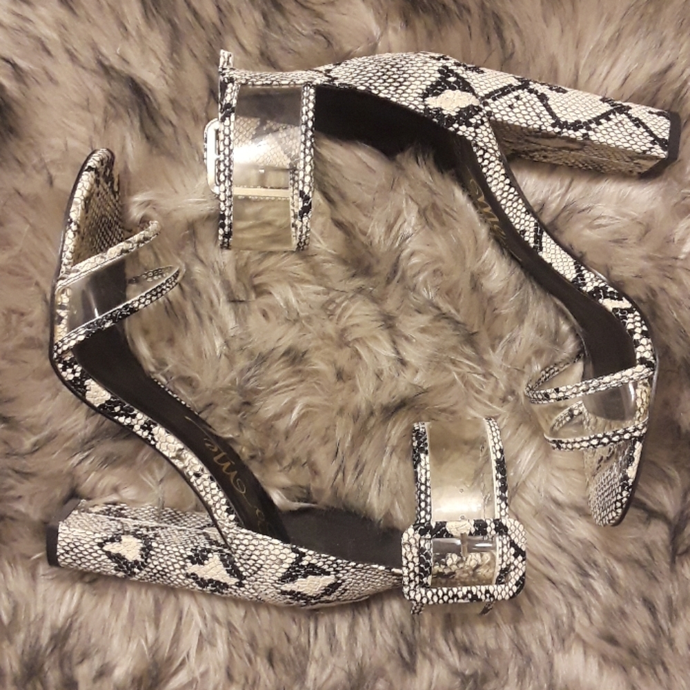 Snake heels - Picture 1 of 2